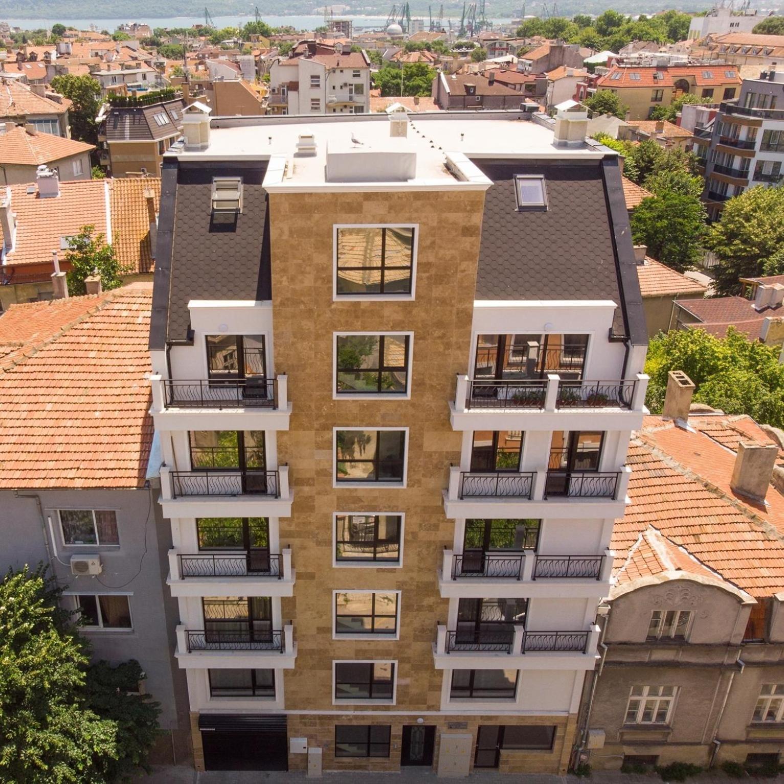 La Familia Apartments Варна Экстерьер фото