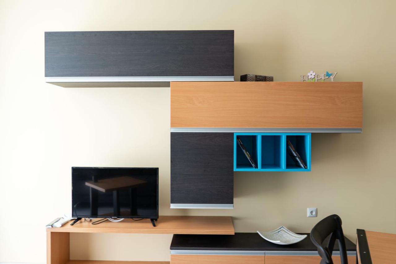 La Familia Apartments Варна Экстерьер фото