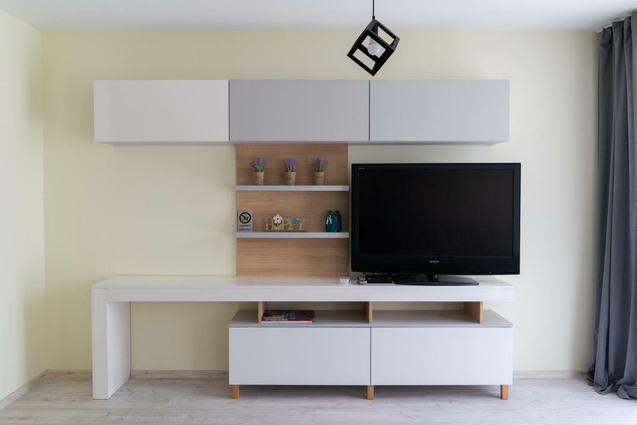 La Familia Apartments Варна Экстерьер фото