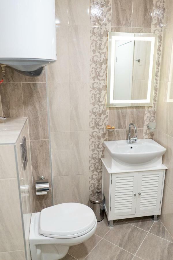 La Familia Apartments Варна Экстерьер фото