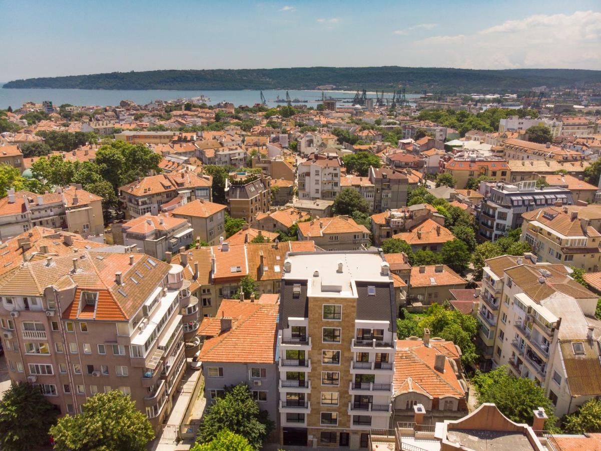 La Familia Apartments Варна Экстерьер фото